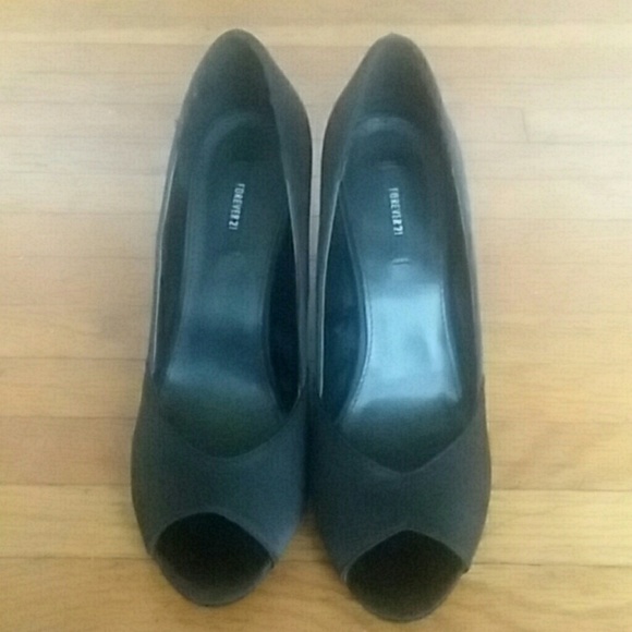 Forever 21 Peep-toe Block Heels - Picture 3 of 7